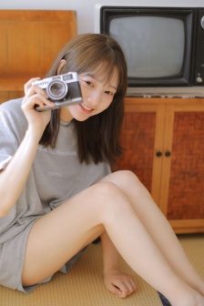 丰满人妻中伦妇伦精品APP